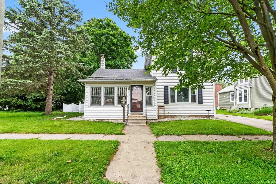 126 Clark Street, Kendallville, IN 46755 - #2