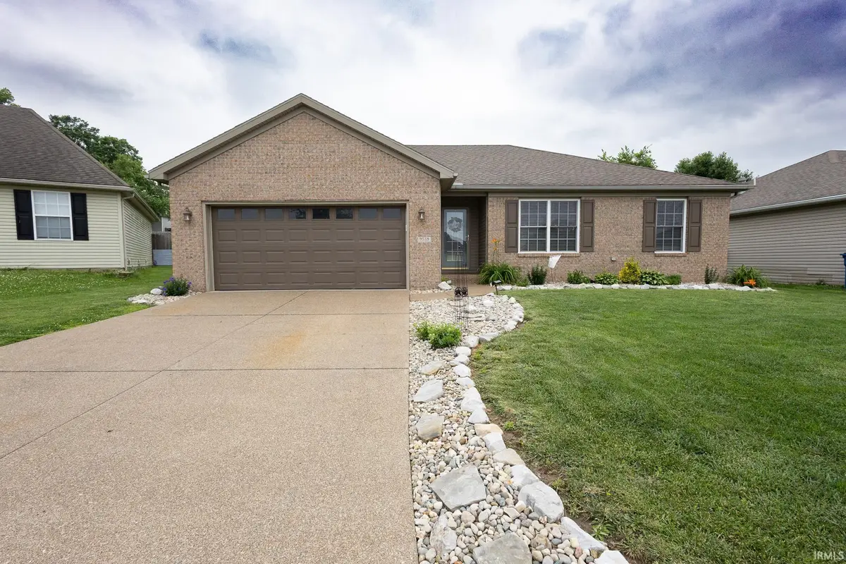 9538 Basil Dr, Evansville, IN 47725 - #1
