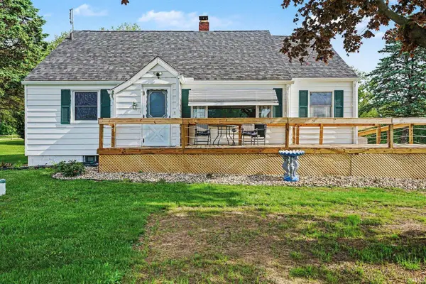 24681 County Road 26, Elkhart, IN 46517