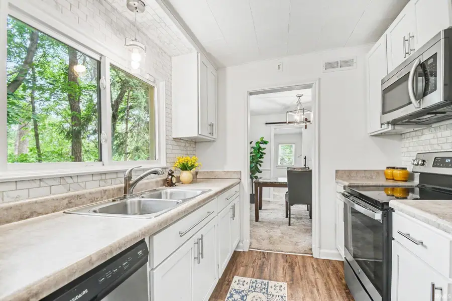 1730 Kessler Boulevard, South Bend, IN 46616 - #2