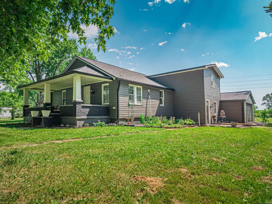 205 S Mariah Street, Winslow, IN 47598 - #2