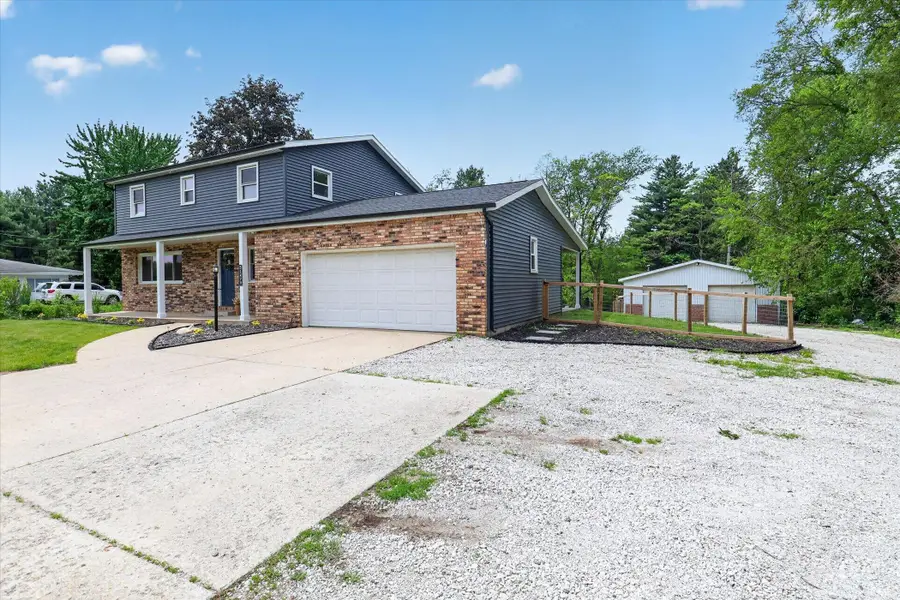 51479 Ironwood Road, Granger, IN 46530 - #2