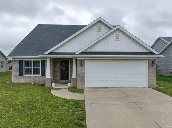 8150 Edenton Drive, Evansville, IN 47715