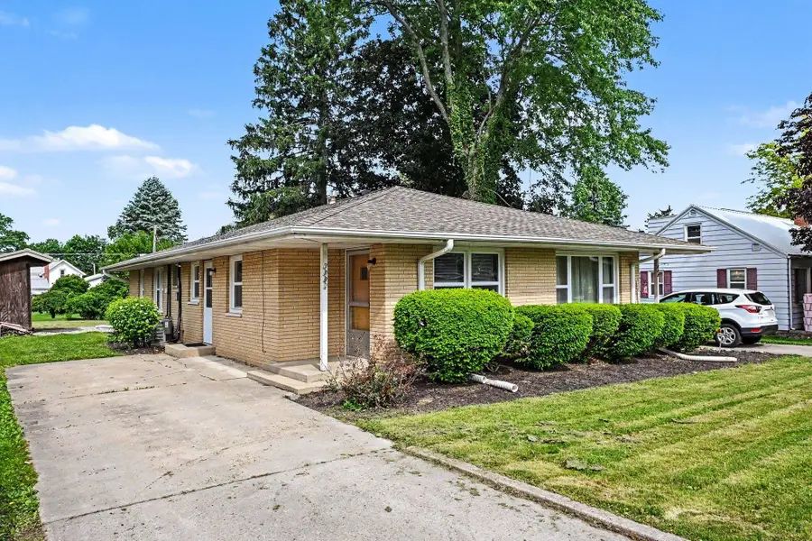 319 S Park Street, Wakarusa, IN 46573 - #2