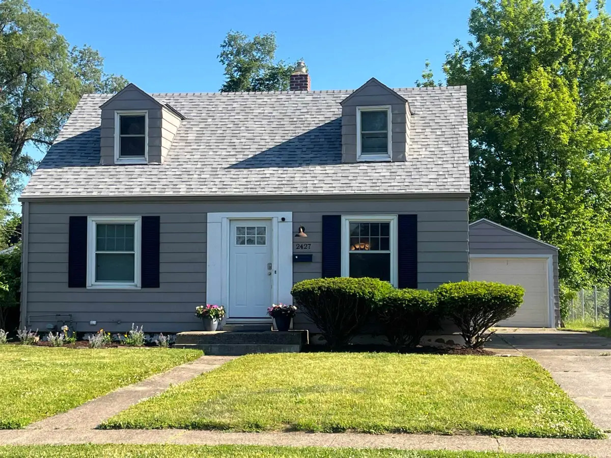 2427 Corby Boulevard, South Bend, IN 46615 - #1