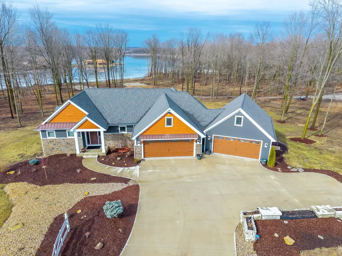 4393 E 850 N, Rome City, IN 46784 - #1
