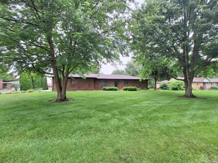 1401 Ruhl Garden Court, Kokomo, IN 46902 - #2