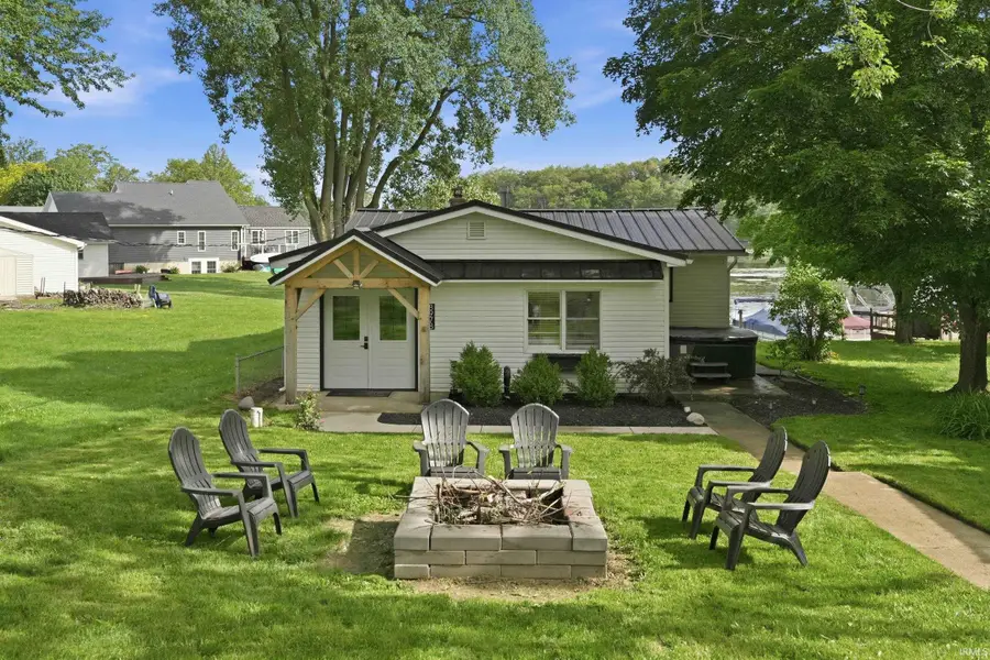 8978 E Backwater Road, North Webster, IN 46555 - #2