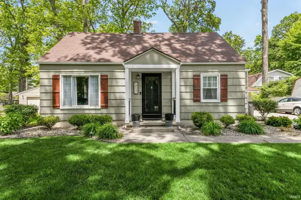 19537 Oakdale Avenue, South Bend, IN 46637