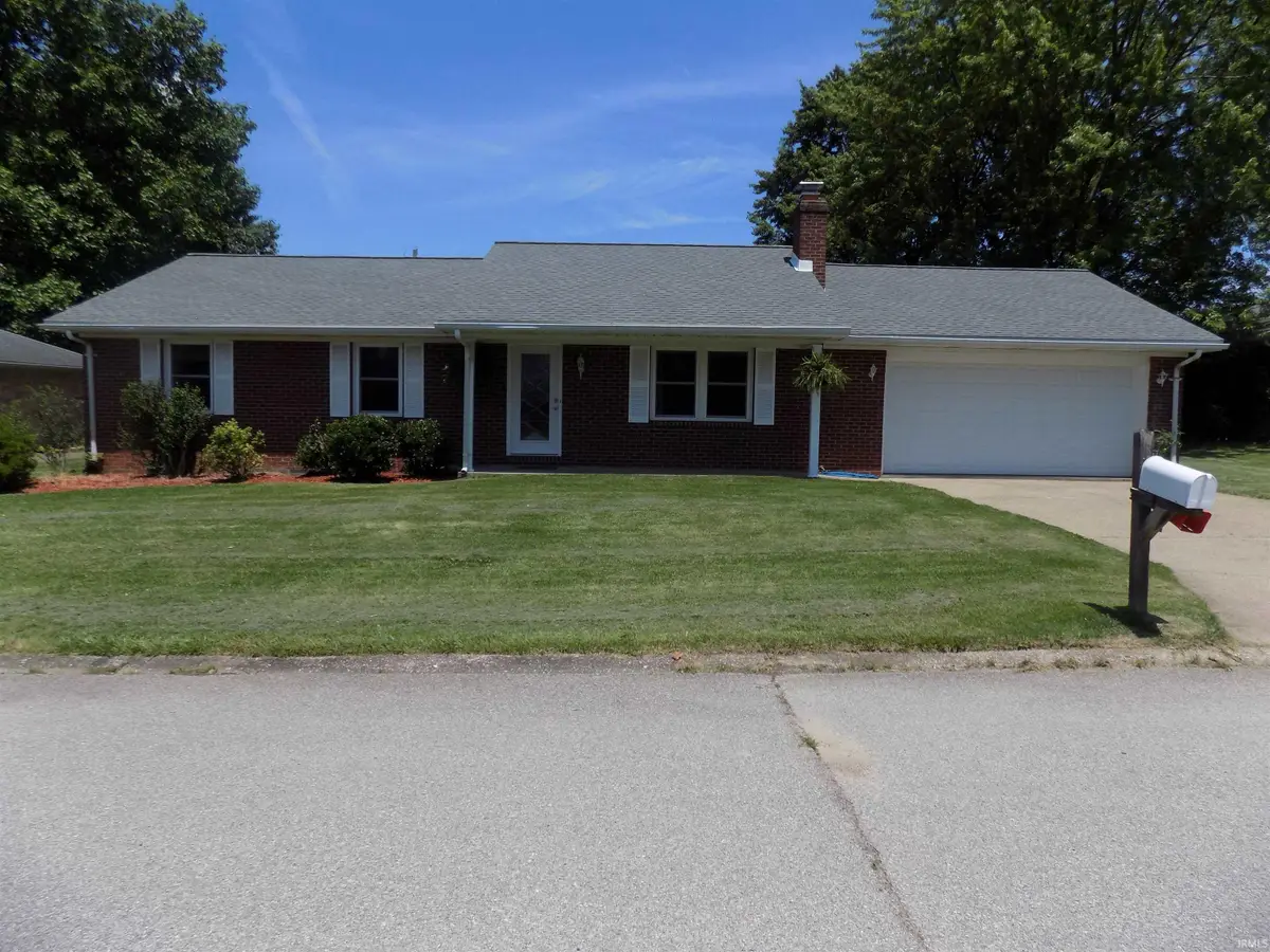 8666 Hanover Drive, Newburgh, IN 47630 - #1