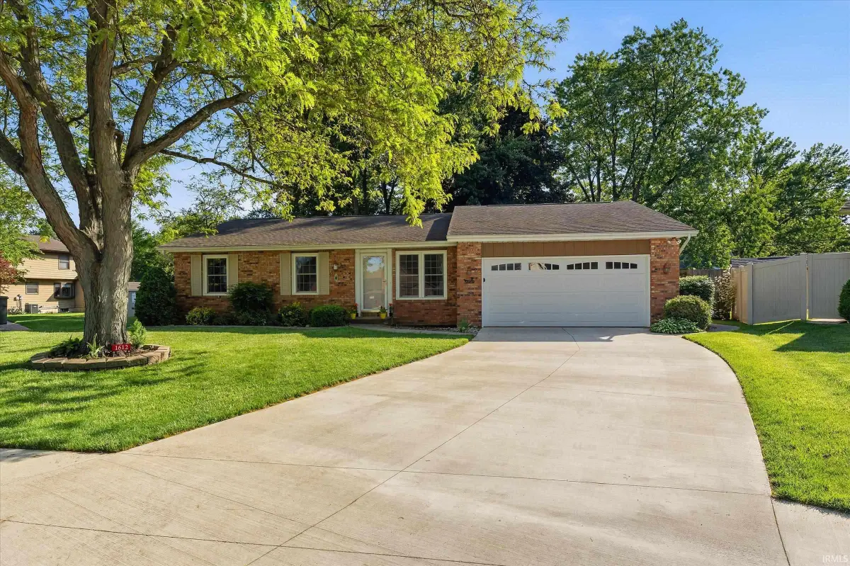 1612 Kerry Court, South Bend, IN 46614 - #1