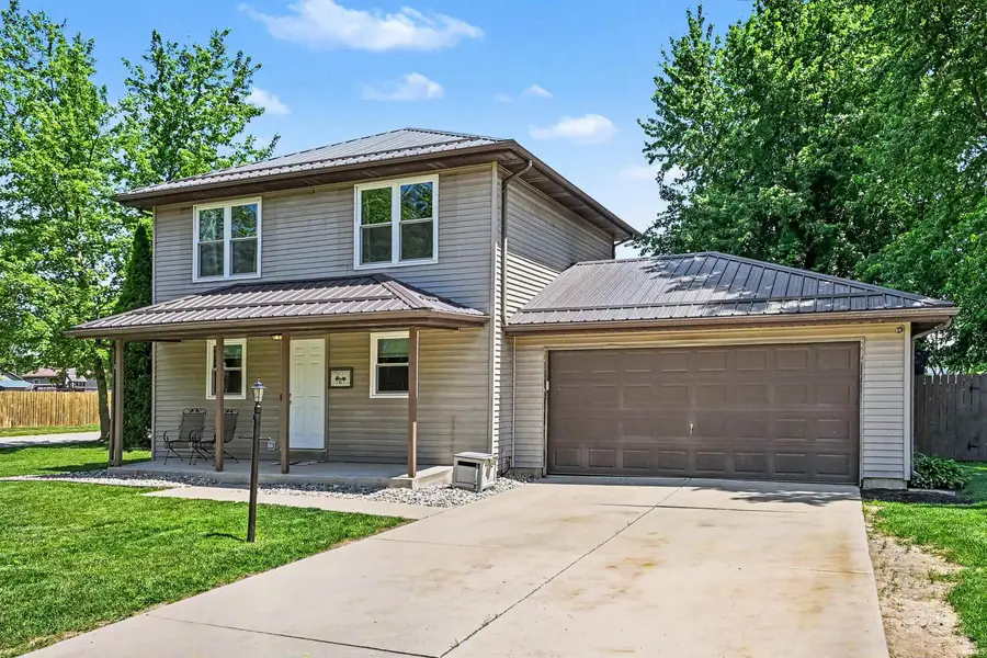 401 Pleasant Acres, Nappanee, IN 46550 - #2