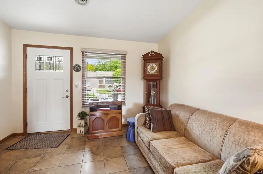 1550 E Kammerer Road, Kendallville, IN 46755 - #3