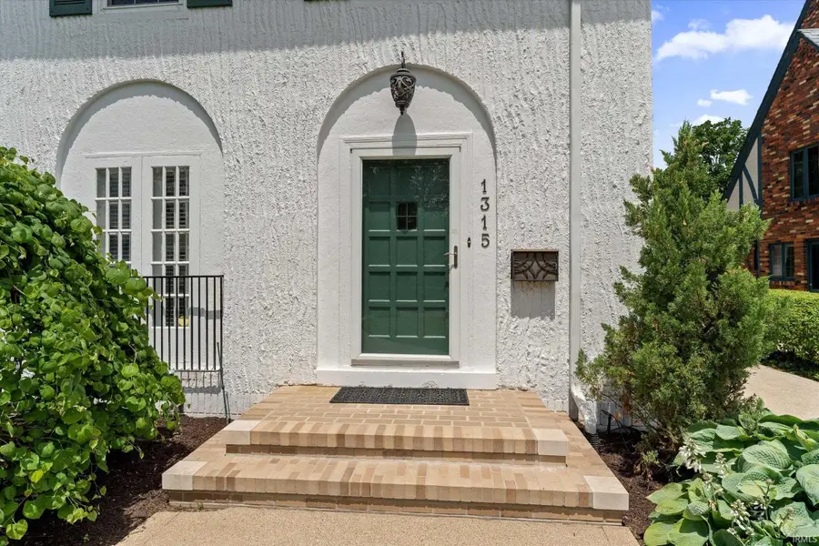 1315 E Wayne Street North Street, South Bend, IN 46615 - #3