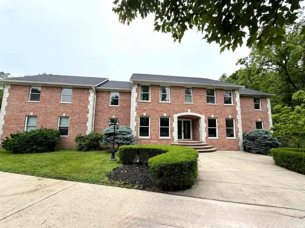 8318 S Ashley Avenue, Bloomington, IN 47401