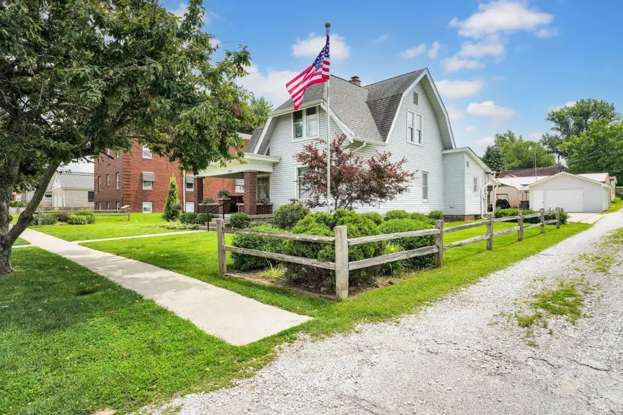 247 W Mechanic Street, Bloomfield, IN 47424 - #2