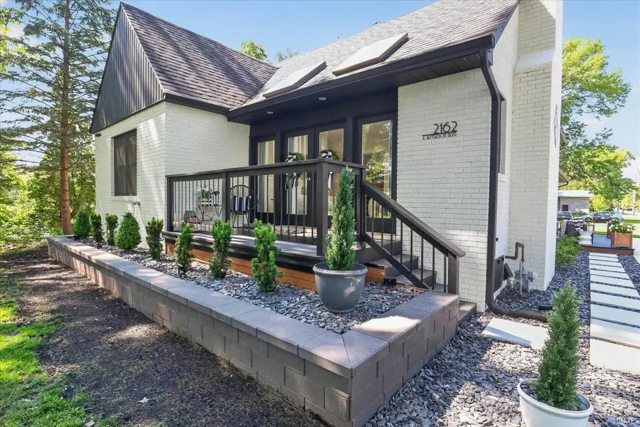 2162 E Jefferson Boulevard, Mishawaka, IN 46545 - #3