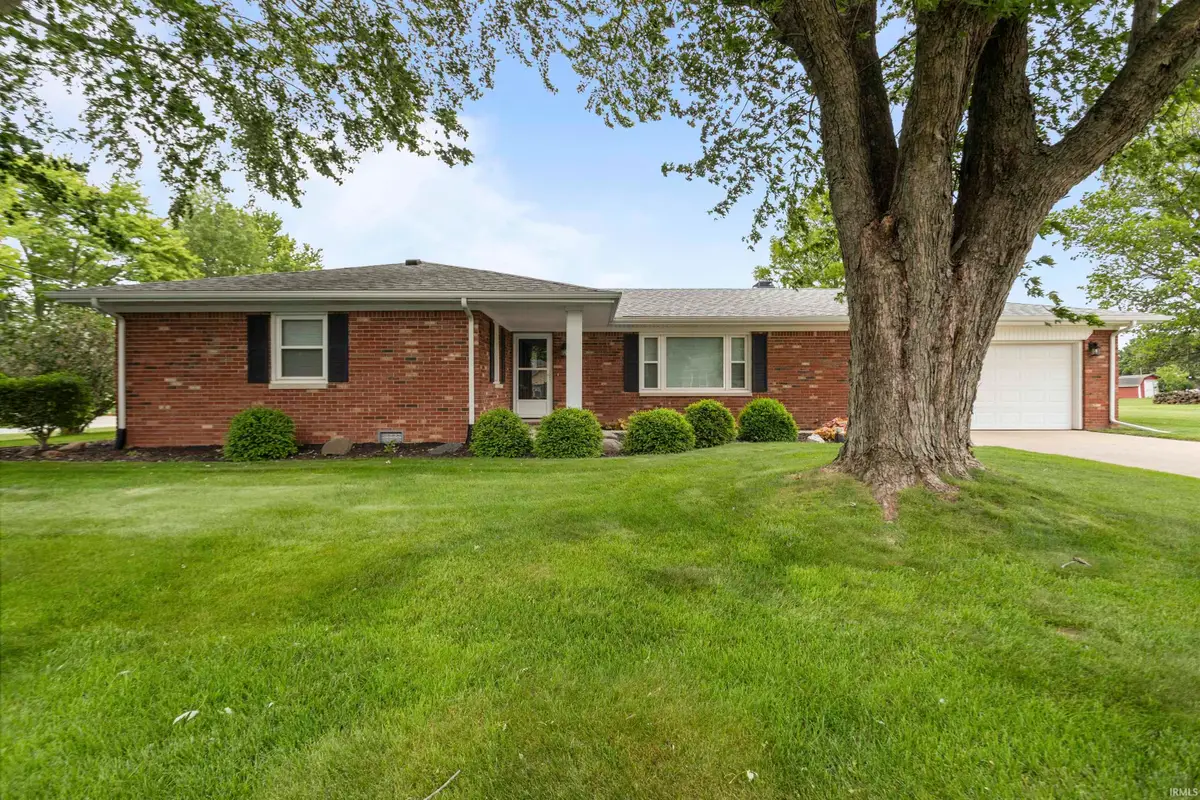 4854 E Barnett Avenue, Sharpsville, IN 46068 - #1