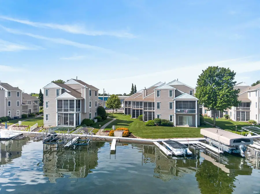 306 E Medusa Street #8B, Syracuse, IN 46567 - #3