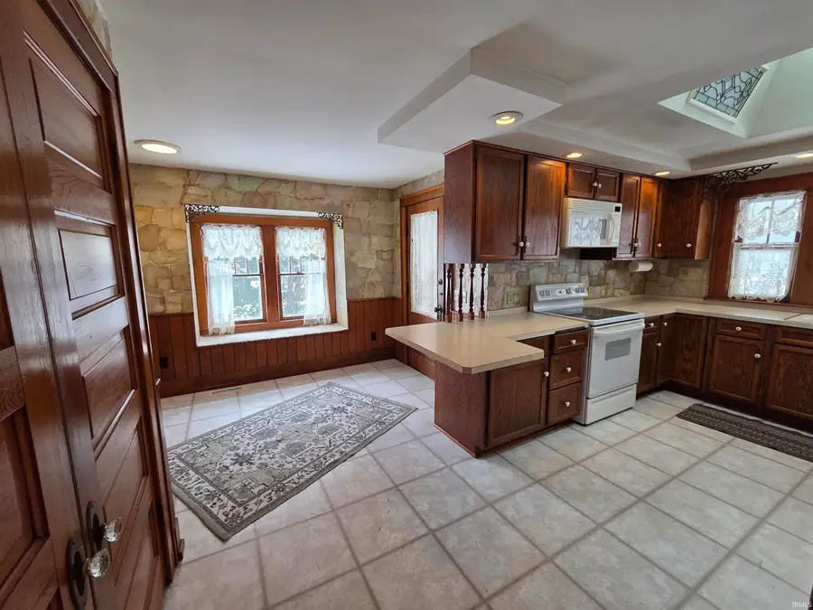 114 E Tulley Street, Churubusco, IN 46723 - #3