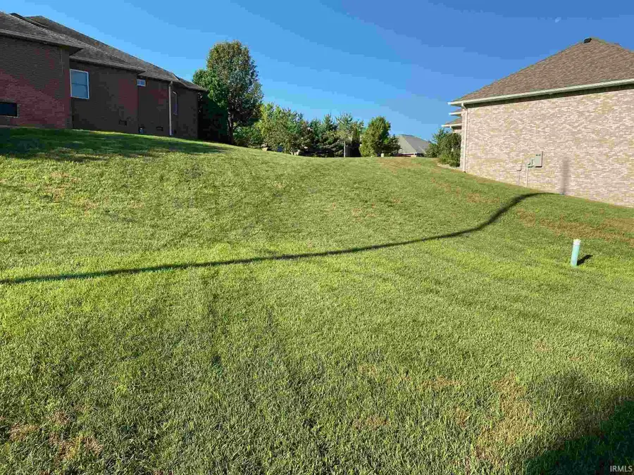 3868 E Regents Circle, Bloomington, IN 47401 - #2