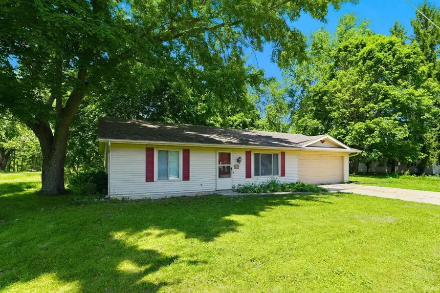 1913 Maple Street, Auburn, IN 46706 - #2