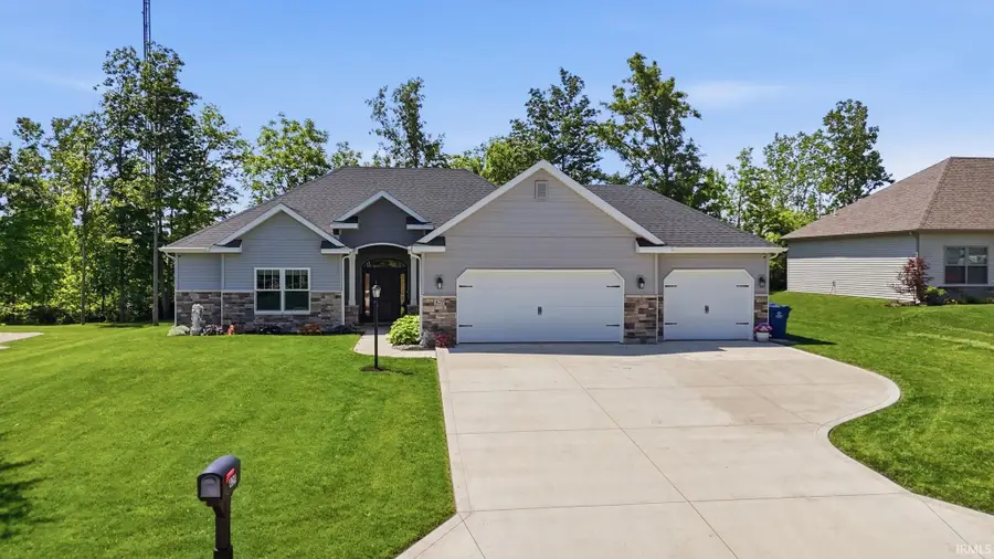 429 Ironwood Lane, Ossian, IN 46777 - #2