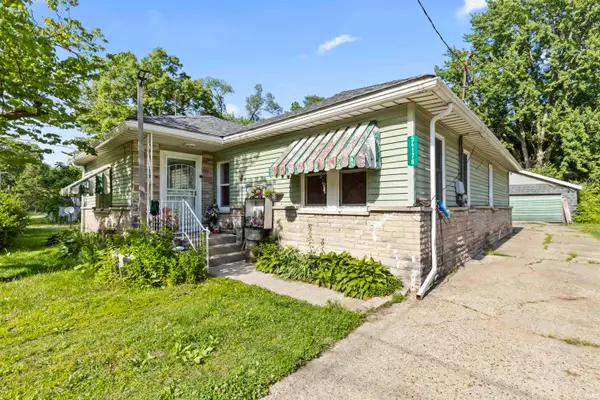 54176 Independence Street, Elkhart, IN 46514