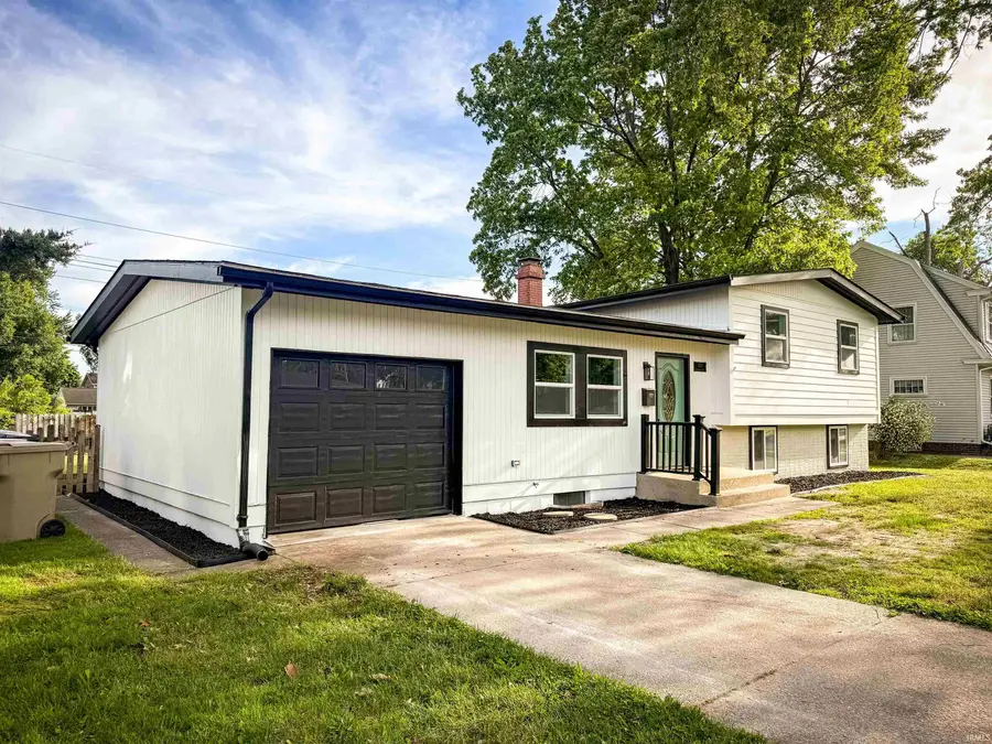 3118 Sunnymede Avenue, South Bend, IN 46615 - #2