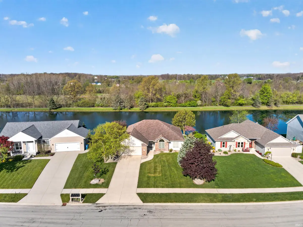 5406 Kodiak Trail, Auburn, IN 46706 - #1