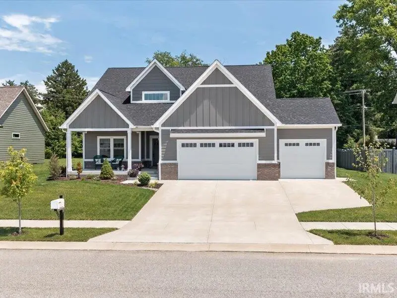 4528 N Triple Crown Drive, Bloomington, IN 47404 - #3