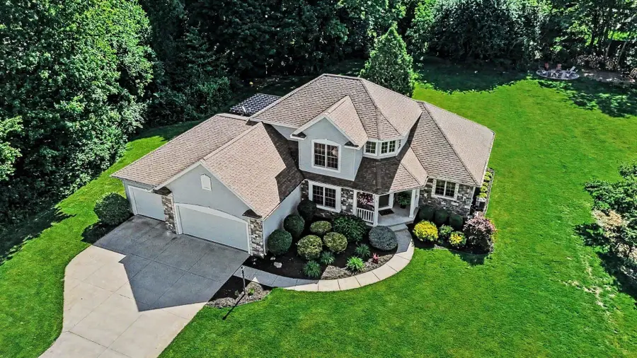 55822 Alverstone Drive, Middlebury, IN 46540 - #2