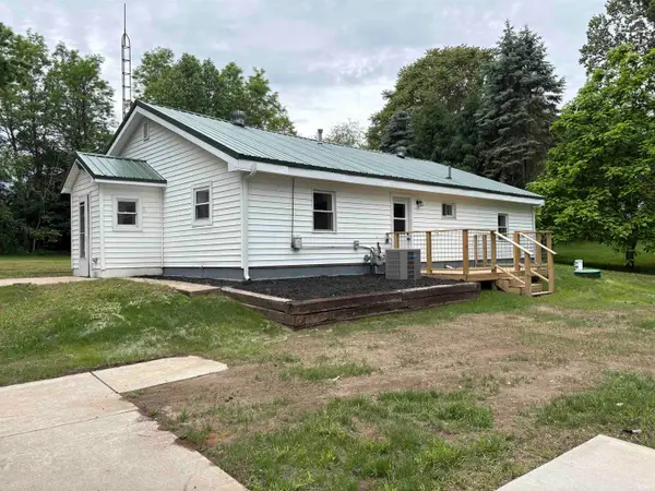 308 Bellevue Street, New Carlisle, IN 46552