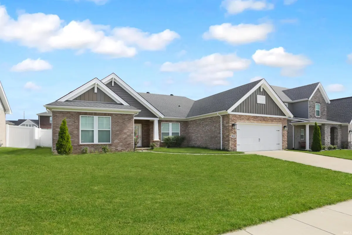 5610 Belmont Drive, Newburgh, IN 47630 - #1