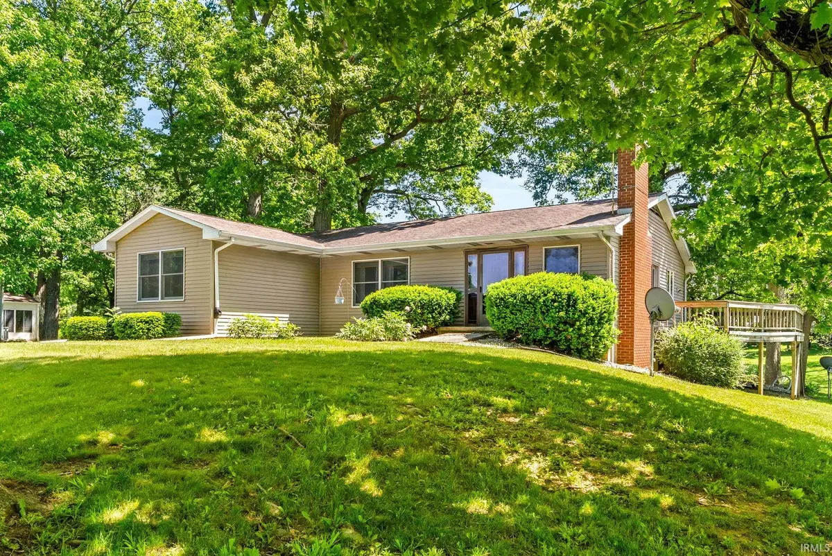 11945 N 300 W, North Manchester, IN 46962 - #1