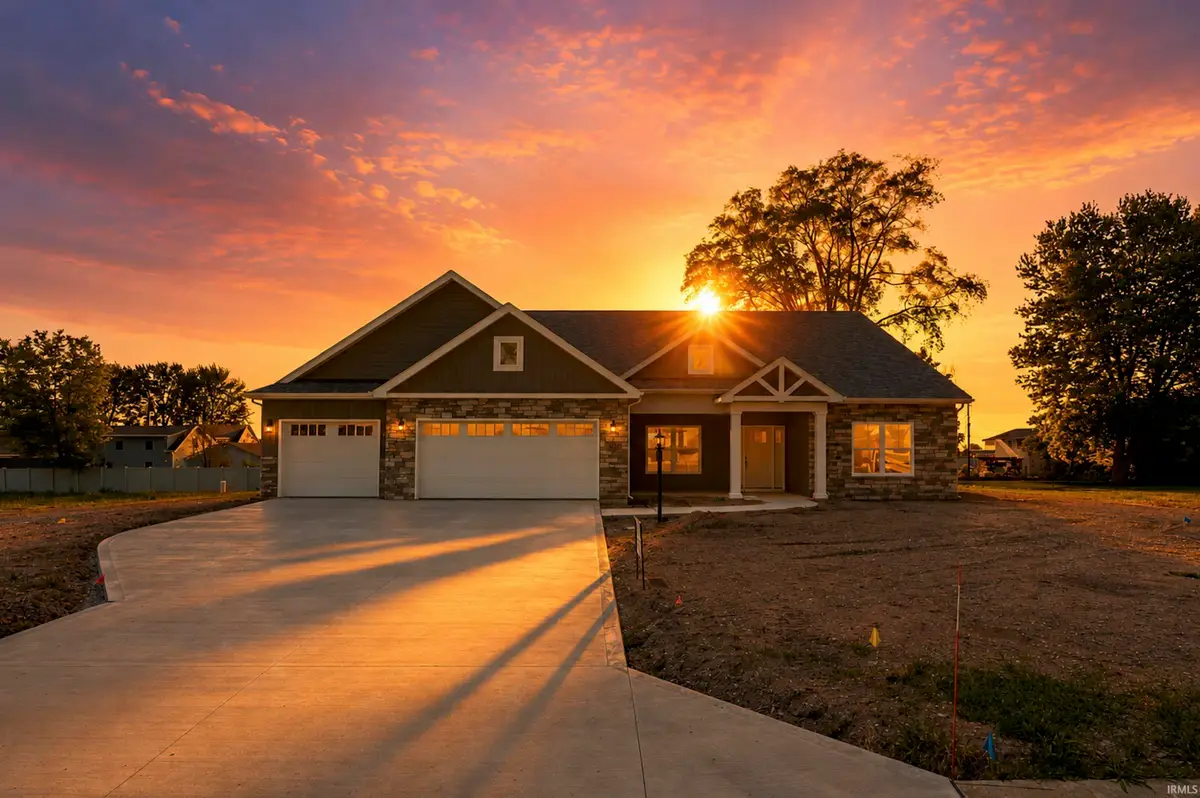 3429 E Autumn Trail, Warsaw, IN 46582 - #1