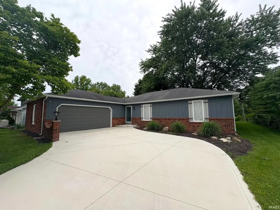 1515 Lofton Way, Fort Wayne, IN 46815 - #2