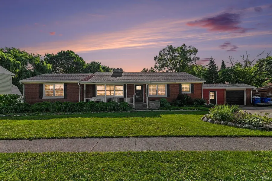 222 S Shumaker Drive, Bremen, IN 46506 - #2