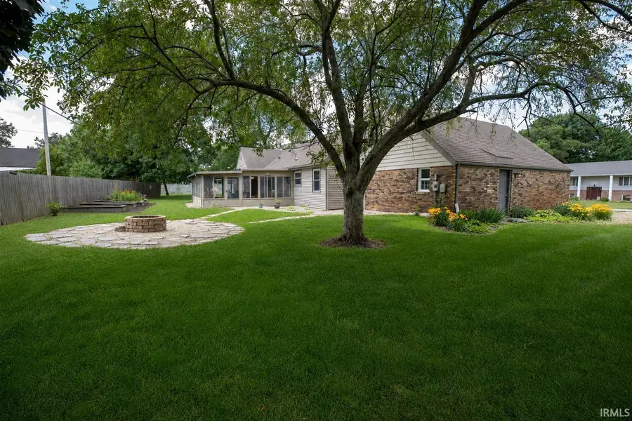 3321 Gregory Farm Village Drive, Rochester, IN 46975 - #2