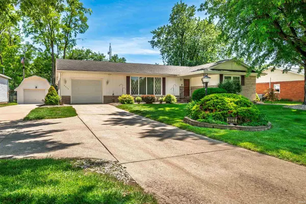 5028 S Old State Road 67, Muncie, IN 47302
