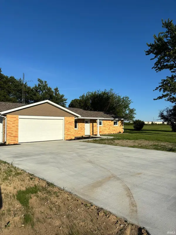 10480 N Cr 700 E, Albany, IN 47320