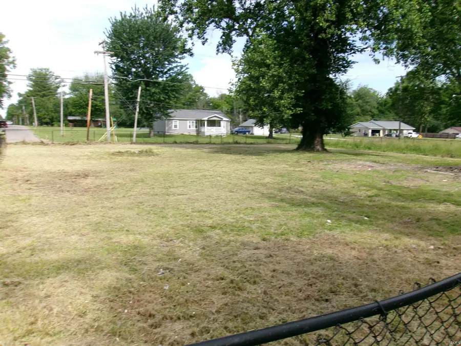 76 Se O Street, Linton, IN 47441 - #3