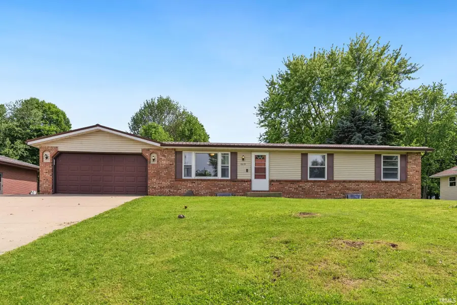 2619 E Robby Drive, Warsaw, IN 46580 - #3