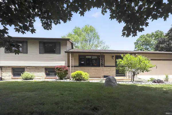 18035 Chipstead Drive, South Bend, IN 46637