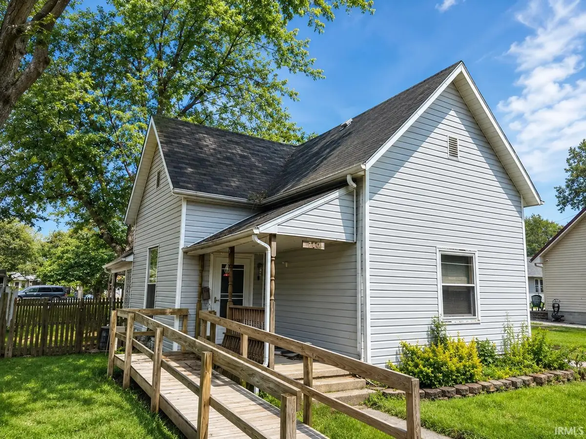 710 E 6th Street, Anderson, IN 46012 - #1