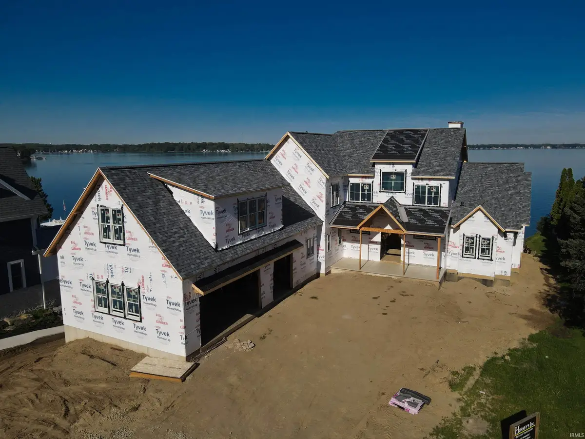 10985 Crows Nest Drive, Syracuse, IN 46567 - #1