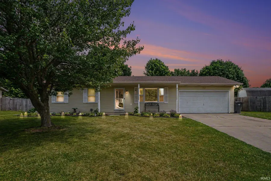 402 S Wheatland Drive, Goshen, IN 46526 - #2