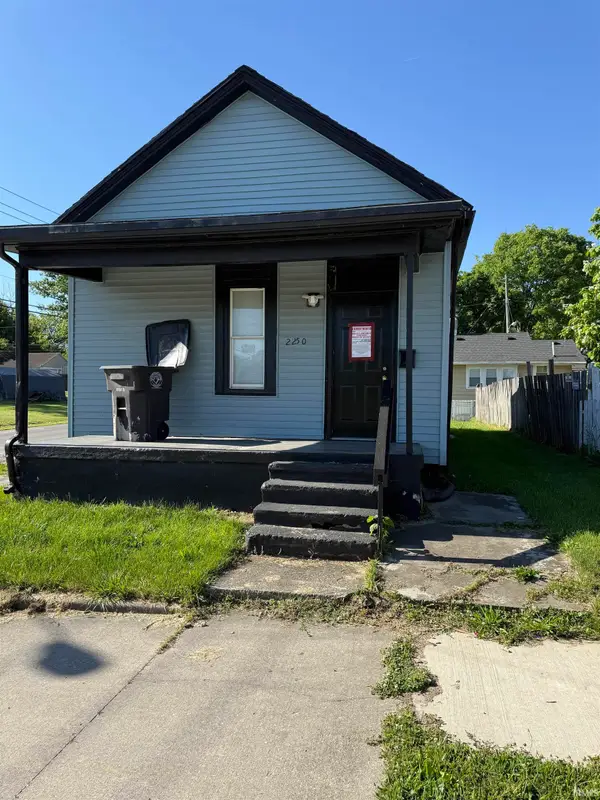 2250 Chestnut Street, Fort Wayne, IN 46803
