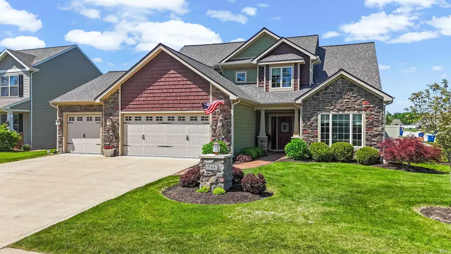 1544 Vintners Way, Fort Wayne, IN 46845 - #2