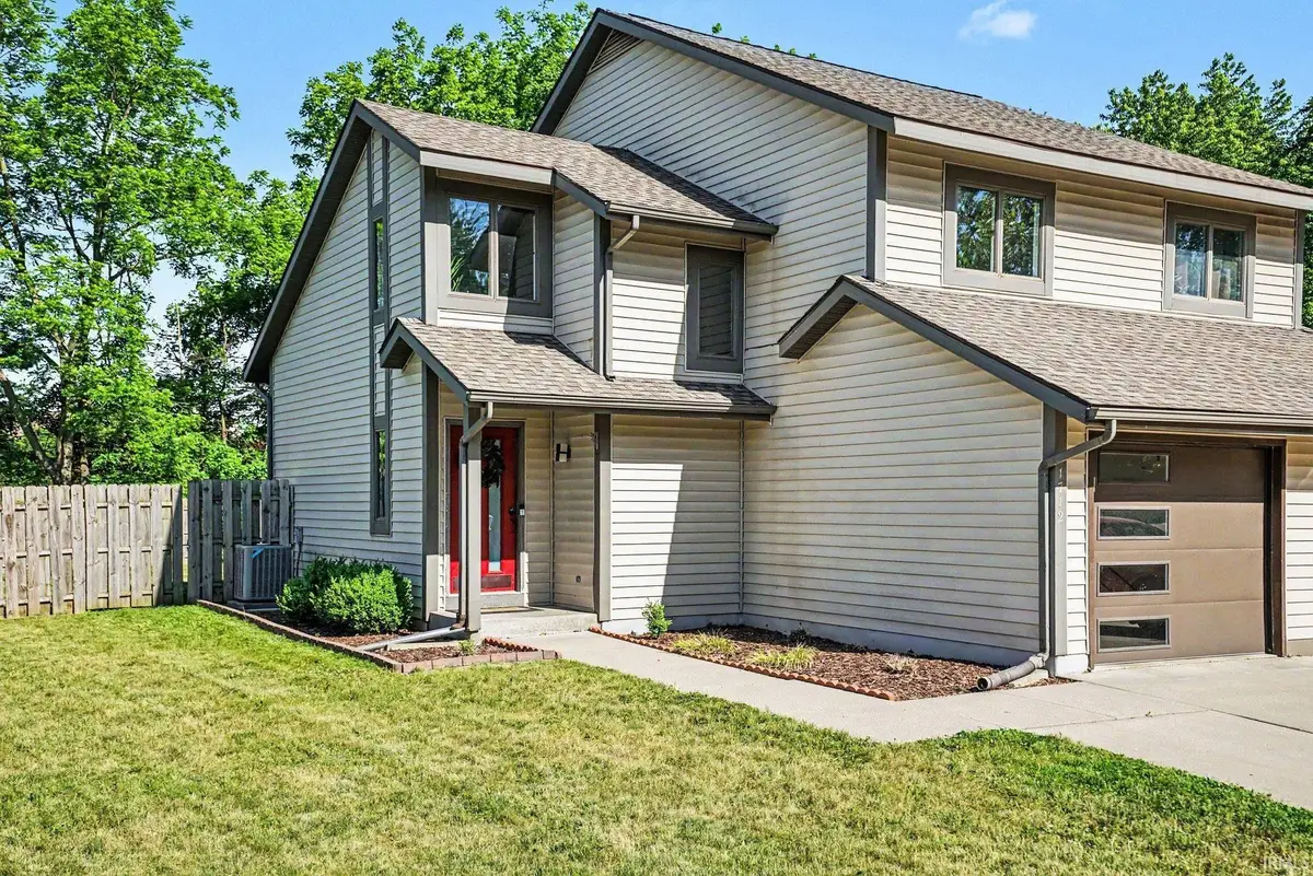 1712 College Manor Drive, Goshen, IN 46526 - #1